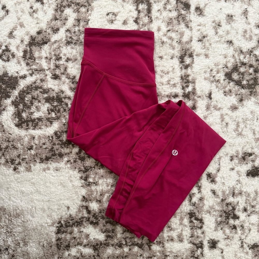 Lululemon Swift Speed 7/8 Length Magenta Leggings